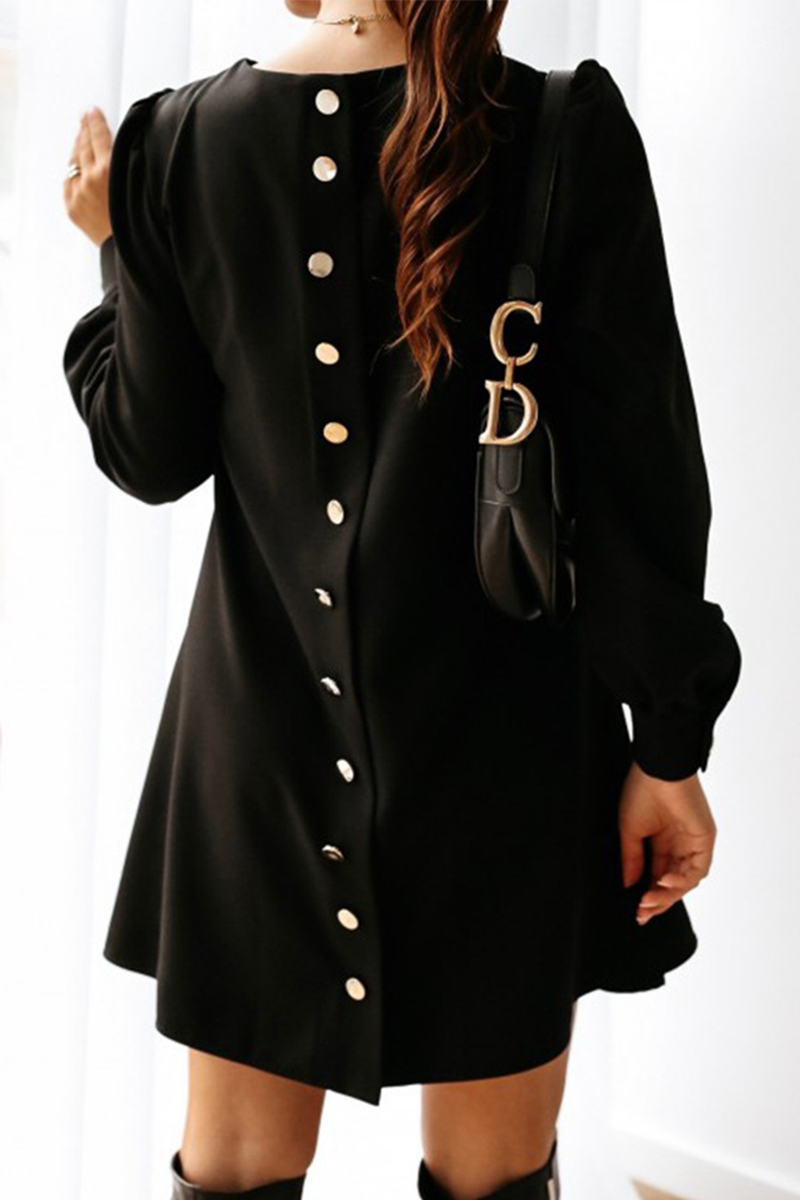 Vestidos casuales de cuello redondo con hebilla y patchwork sólido