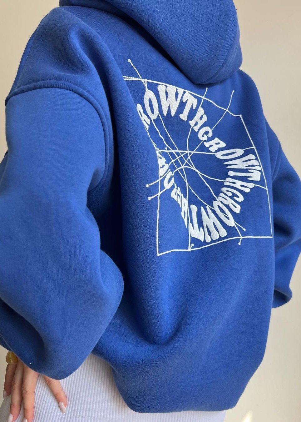 Casual Logo Hoodie - Oversized Long Sleeve Comfort