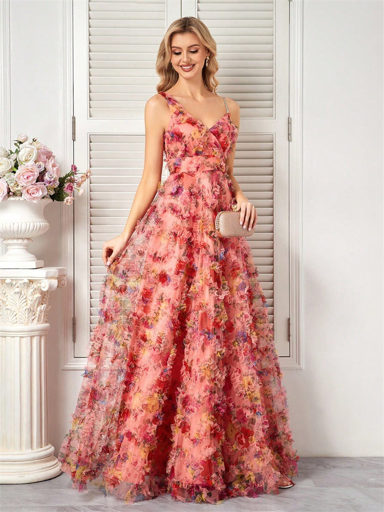 Vestido de fiesta elegante con escote en V y tirantes florales para graduación y noche
