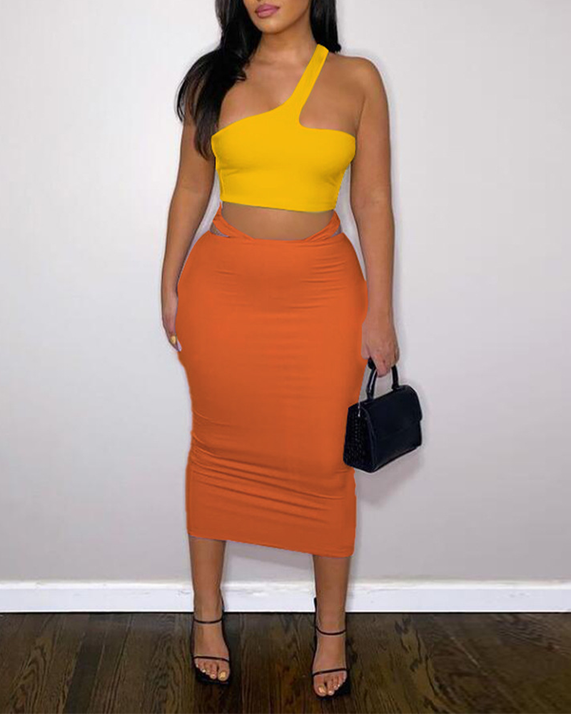 Sleeveless Irregular Hip Skirt Suit