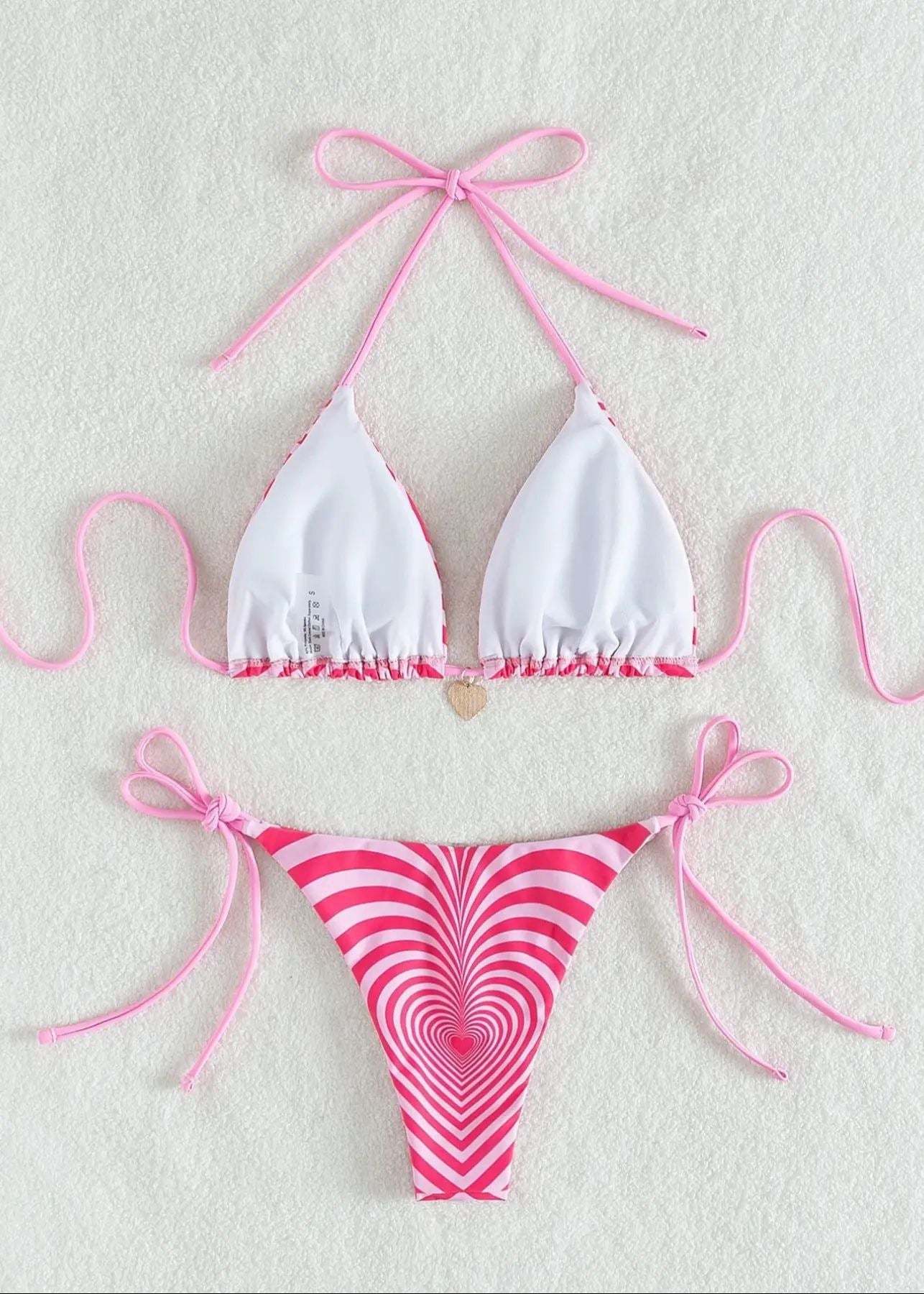 Heartwave - One-Piece Swimsuit with Optical Illusion Print