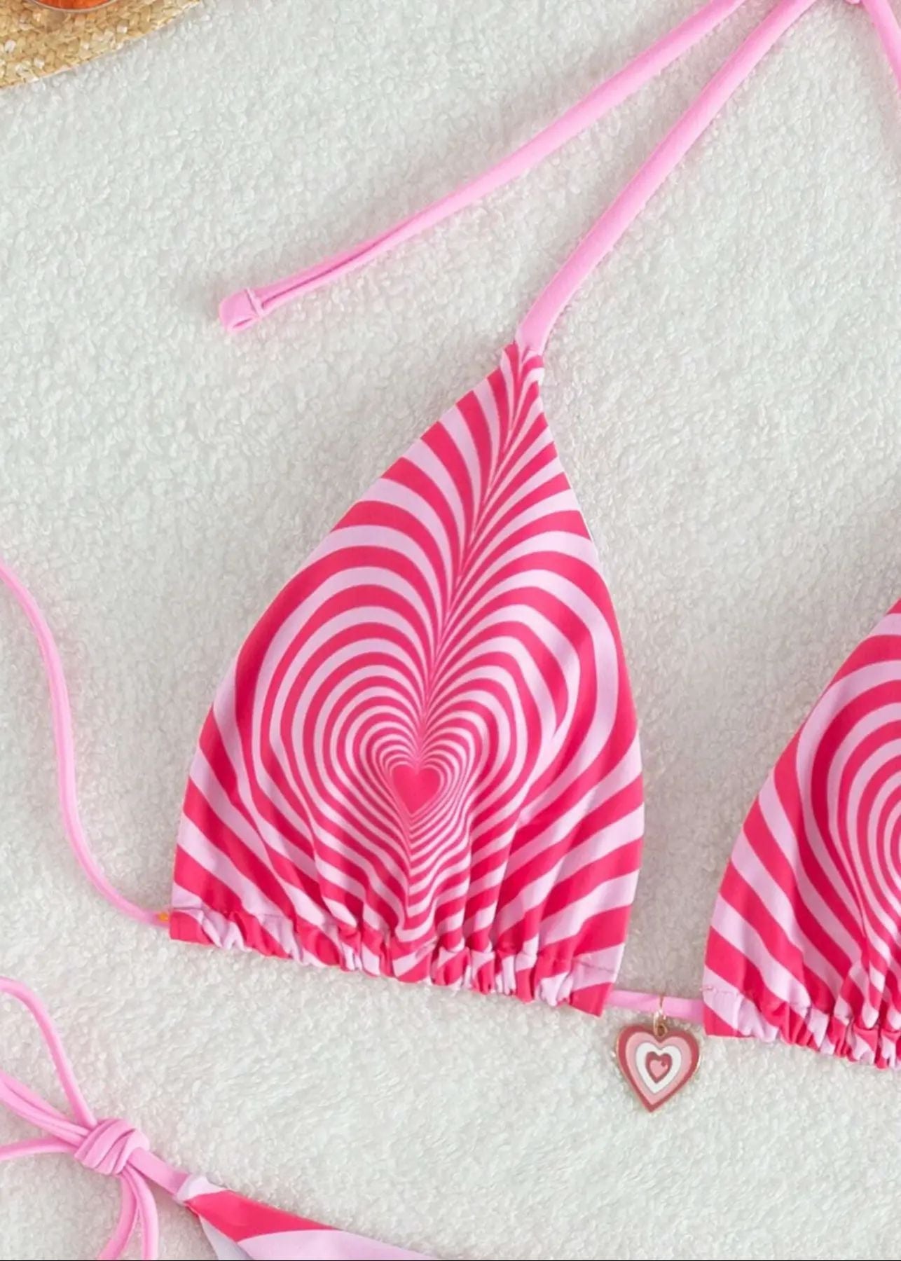 Heartwave - One-Piece Swimsuit with Optical Illusion Print