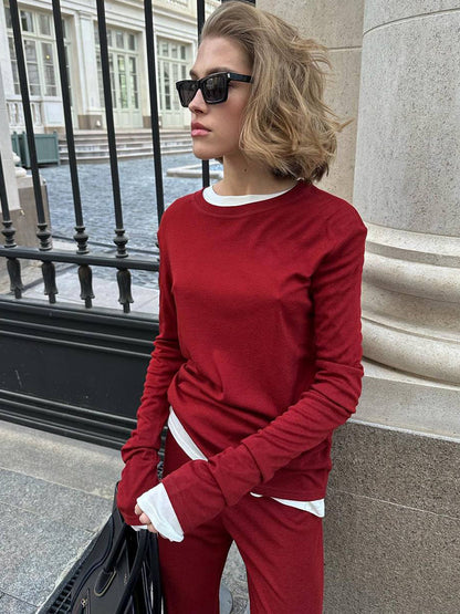 Conjunto de dos piezas de otoño e invierno para mujer, de modal suave, informal, con pantalones de pierna ancha y estampado navideño en rojo.