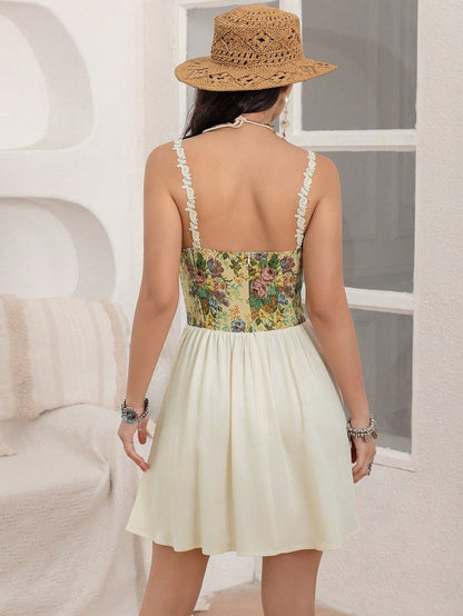 Vestido retro con tirantes finos y cintura ajustada a juego