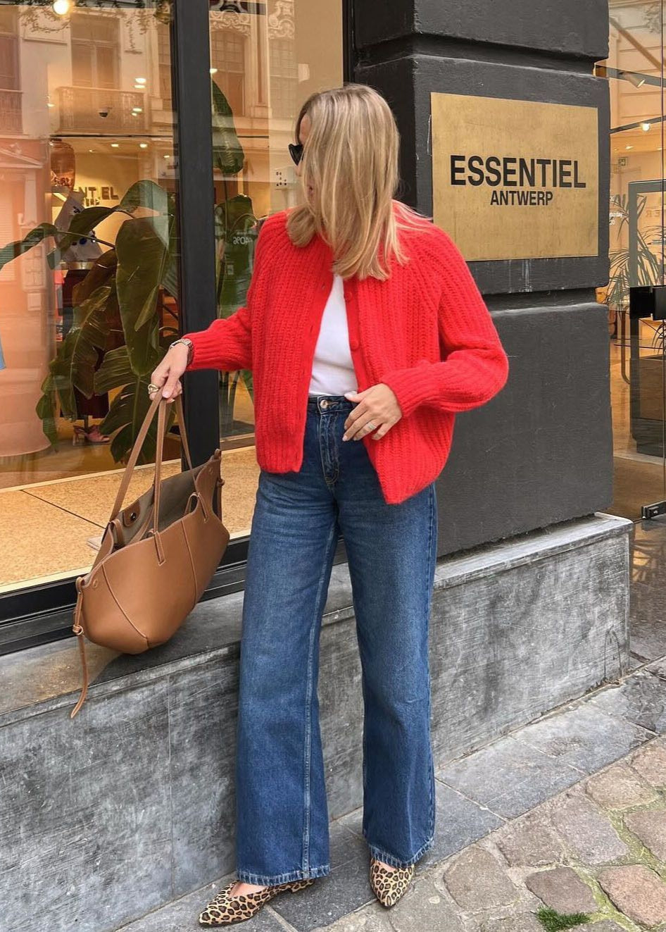 Arden Knit Button-Up Cardigan – Relaxed Fit Layer for Women