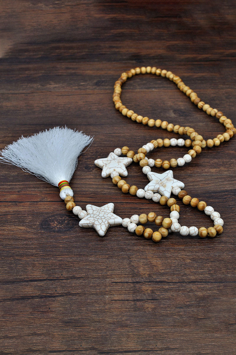 Collares y accesorios de moda para uso diario