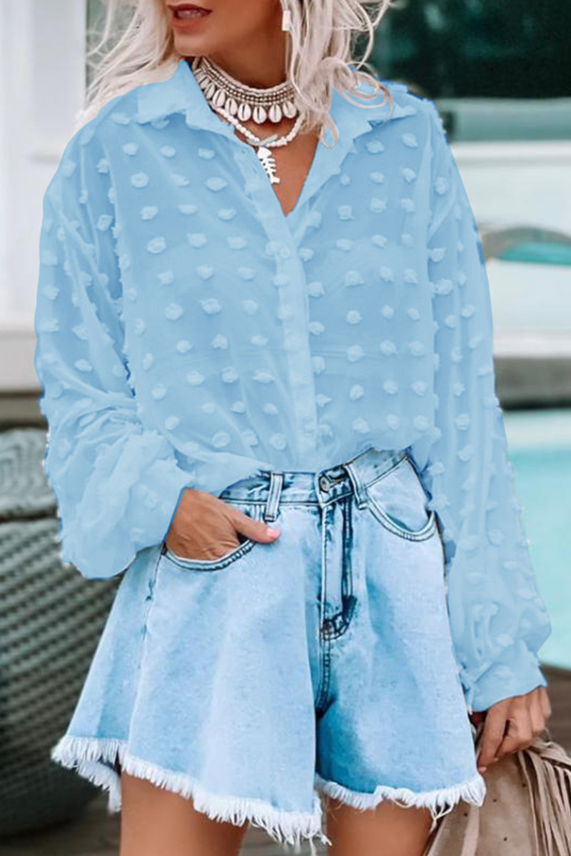 Tops casuales de cuello vuelto con hebilla y unión dividida de un solo color