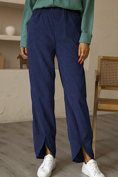 Pantalones casuales de color liso con abertura y bolsillos rectos