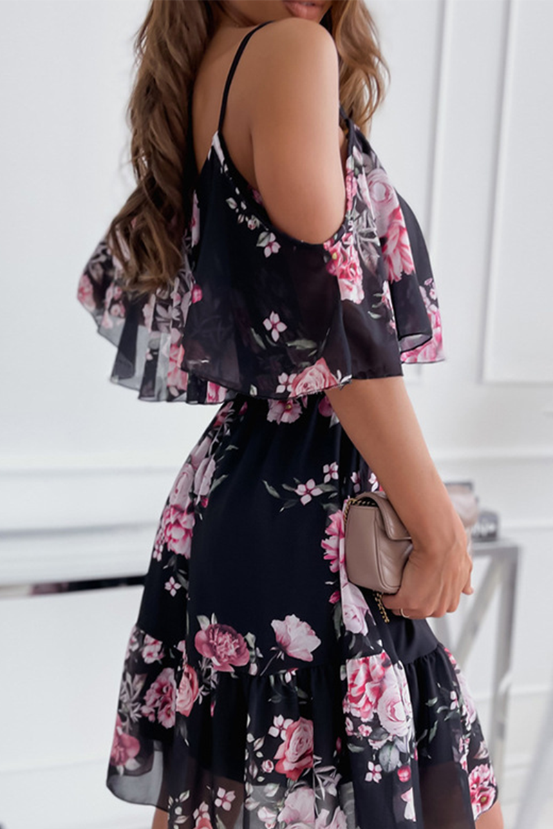 Vestidos con falda pastel y tirantes finos con estampado de patchwork a la moda