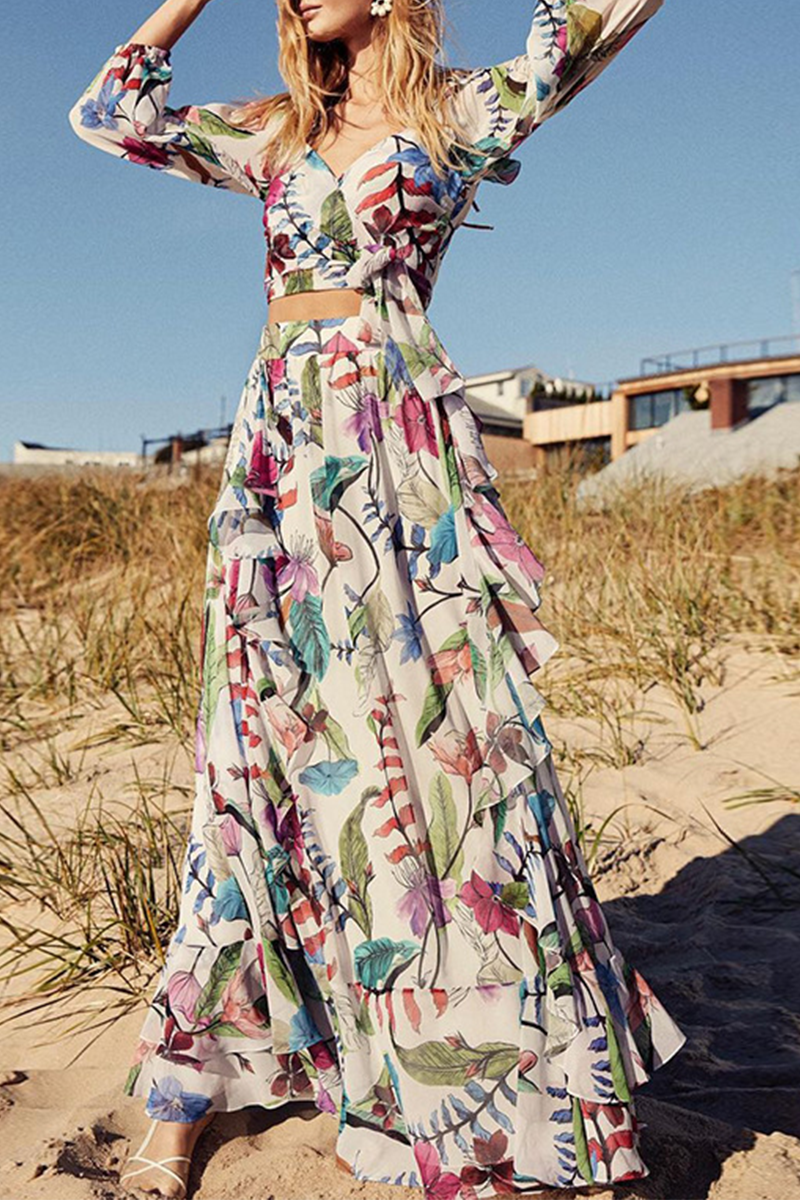 Vestidos con falda pastel, cuello en V y patchwork con estampado de moda