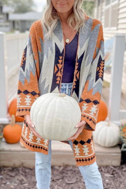 Cárdigan informal con cuello tipo polo y contraste geométrico