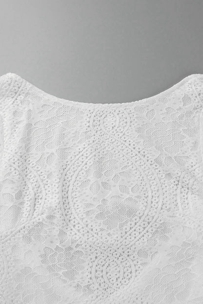 Vestidos dulces de encaje liso con espalda descubierta y cuello redondo