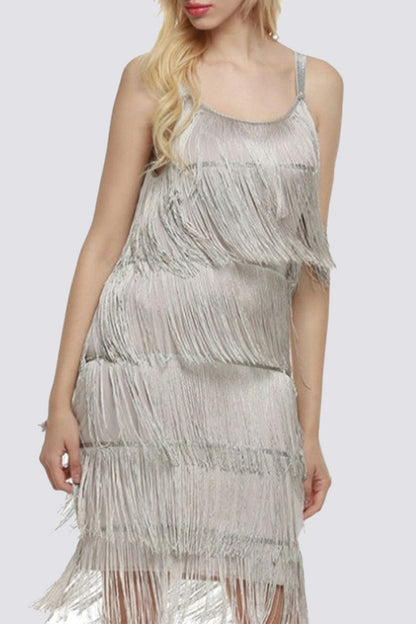 Vestido sexy de fiesta con borlas lisas y cuello en U