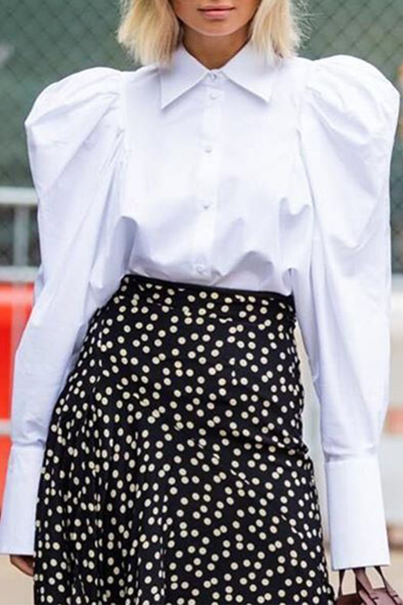 Blusa elegante de estilo británico con cuello vuelto y pliegues sólidos