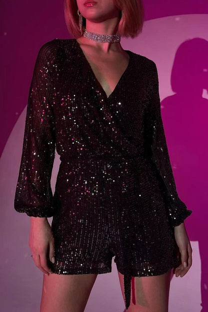 Mono holgado con escote en V y lentejuelas de vendaje liso