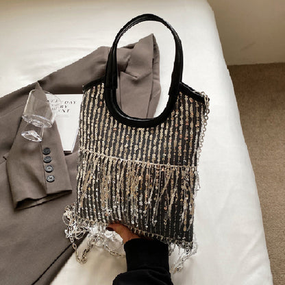 Bolsos casuales con cadenas, borlas y lentejuelas de patchwork