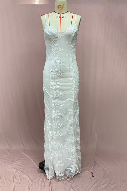 Vestidos de noche sexys de encaje de color sólido sin espalda y cuello en V (3 colores)