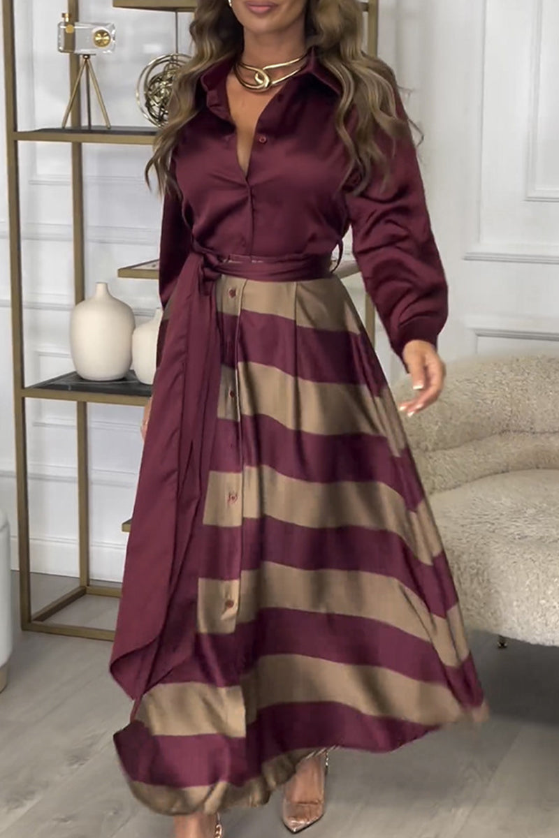 Elegante vestido camisero de rayas con cordones y cuello vuelto en contraste