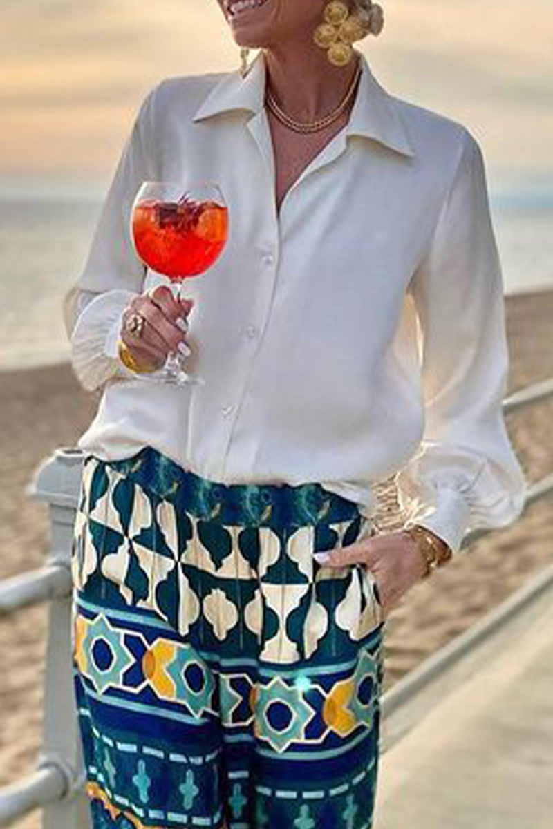 Blusas casuales con botones y cuello vuelto