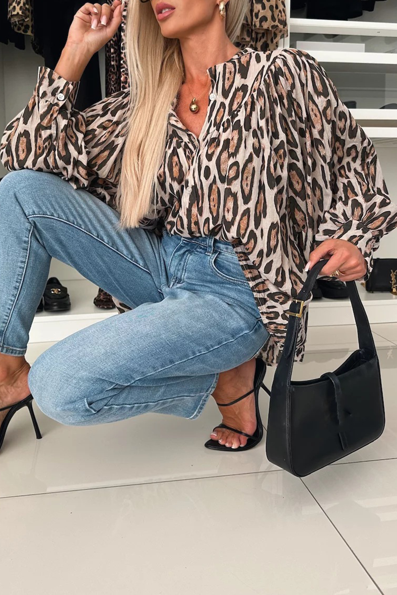 Blusas casuales con cuello redondo fruncido y botones de leopardo