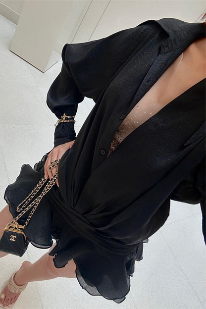 Vestido camisero sexy con cuello vuelto, fruncido, sin cinturón y volantes en el bajo irregular (sin cinturón)