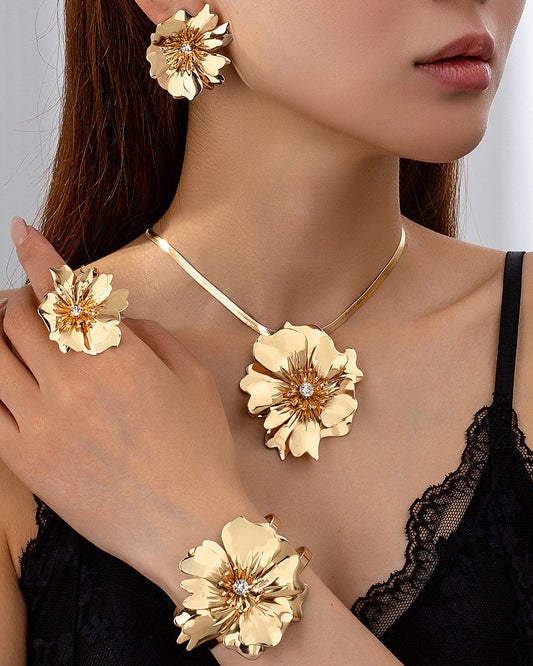 Flower Inlaid Necklace and Bracelet 5-Piece Jewelry Set