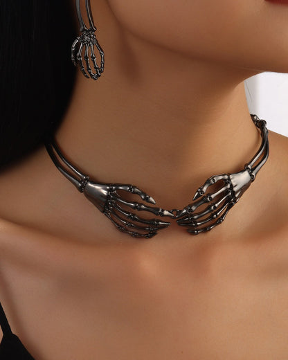 Skull Claw Women’s Pendant Necklace Set