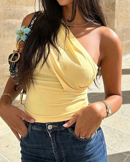 Sleeveless One Shoulder Crop Top