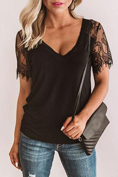 Lace Patchwork Black T-shirt (2 Colors)