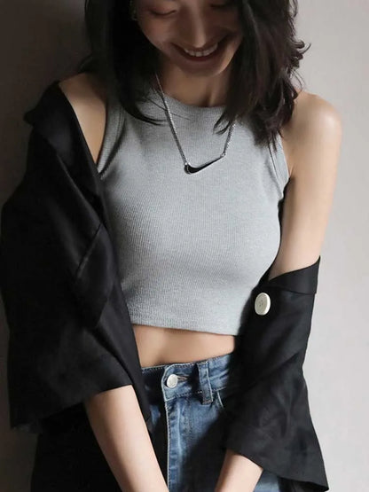 Chaleco de punto para mujer, top corto blanco con cuello halter, acanalado, sexy, informal, básico, para fitness, con hombros descubiertos, ropa de verano 2025