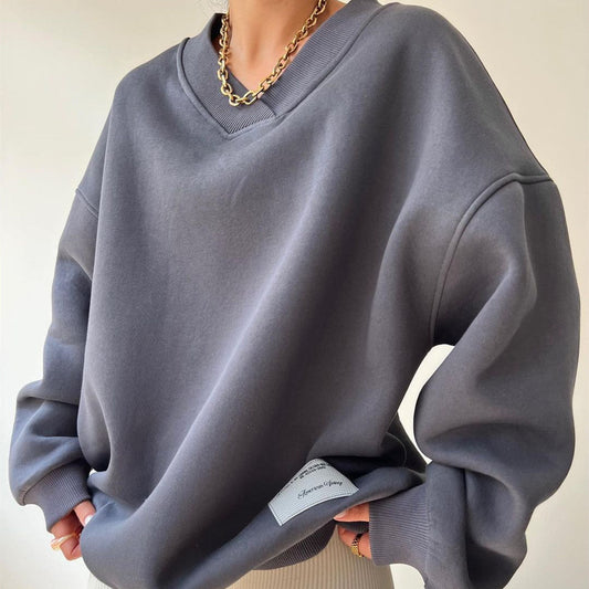 Monterra - V-Neck Oversized Sweatshirt