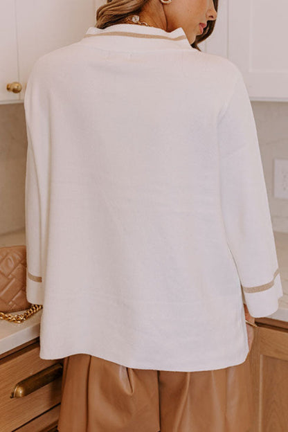 Suéter de punto Class Act con cuello alto, bolsillos y ribetes de color en contraste