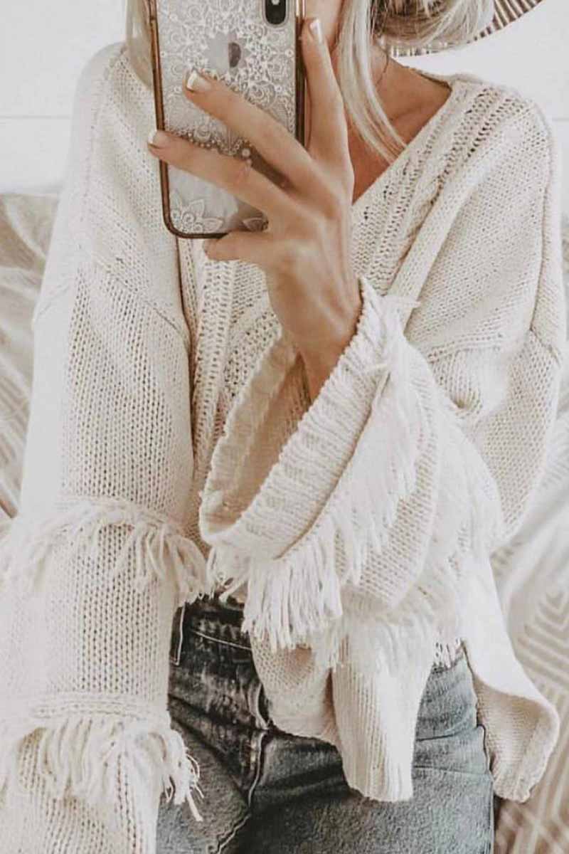Solid Color Knitted Tassel Sweater