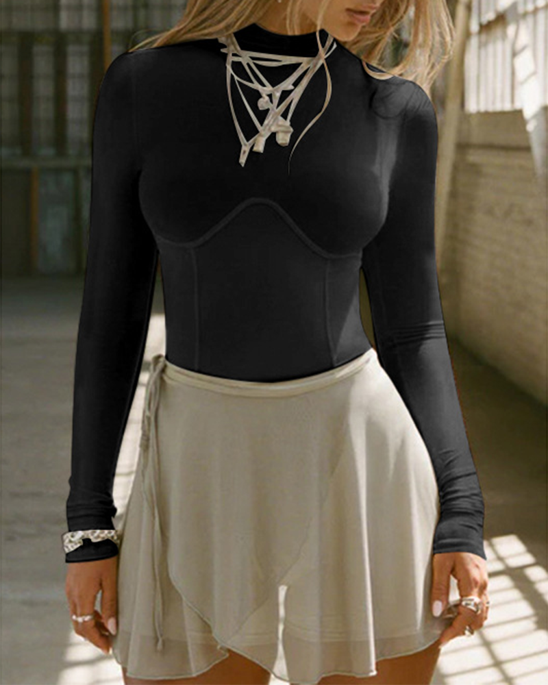 Slim Waistband Long-Sleeved Top