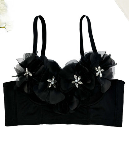 Petal-Embellished Herringbone Top With Coasters