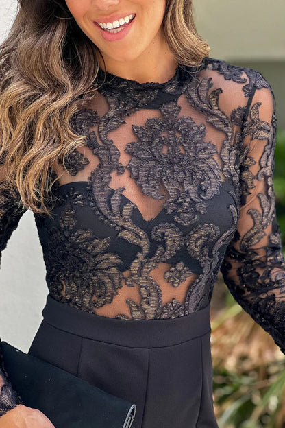 MONO NEGRO CON TOP DE MANGA LARGA DECORADO