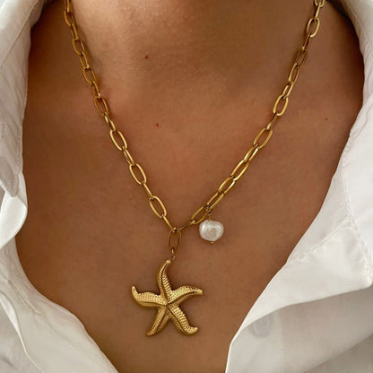 Starfish Pearl Pendant Necklace - Oceanic Elegance