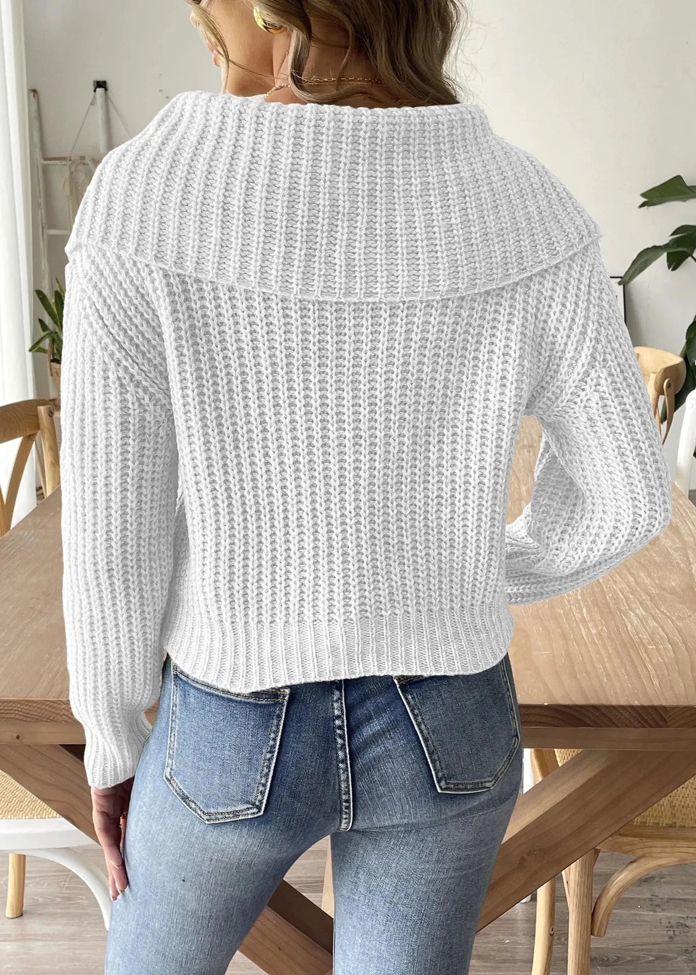 Women's Short Beaded Lapel Sweater - Chic & Stylish