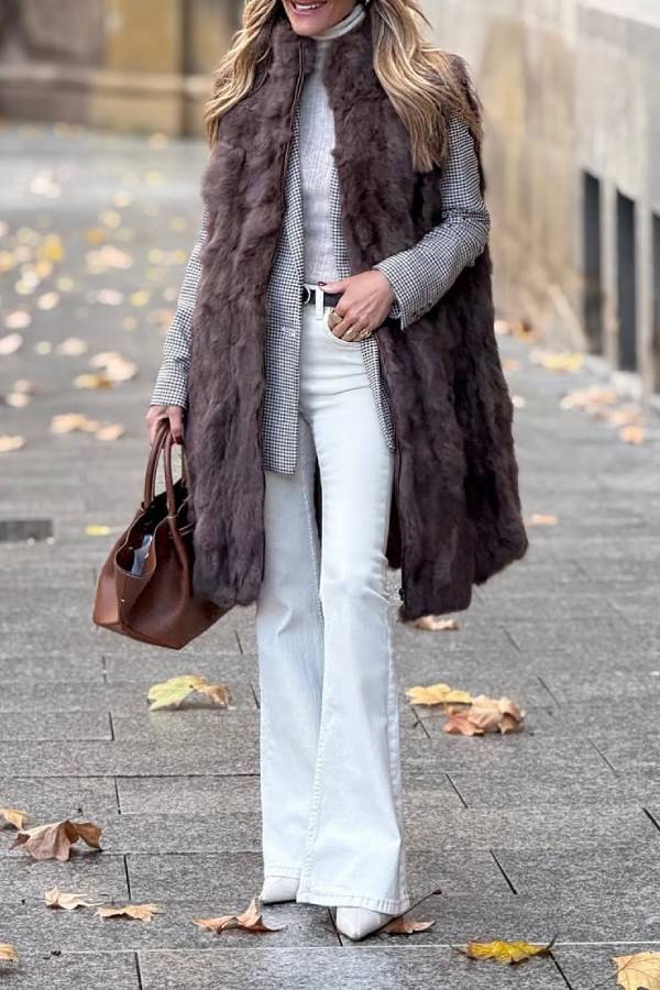 Chaleco de piel color chocolate 3\/4