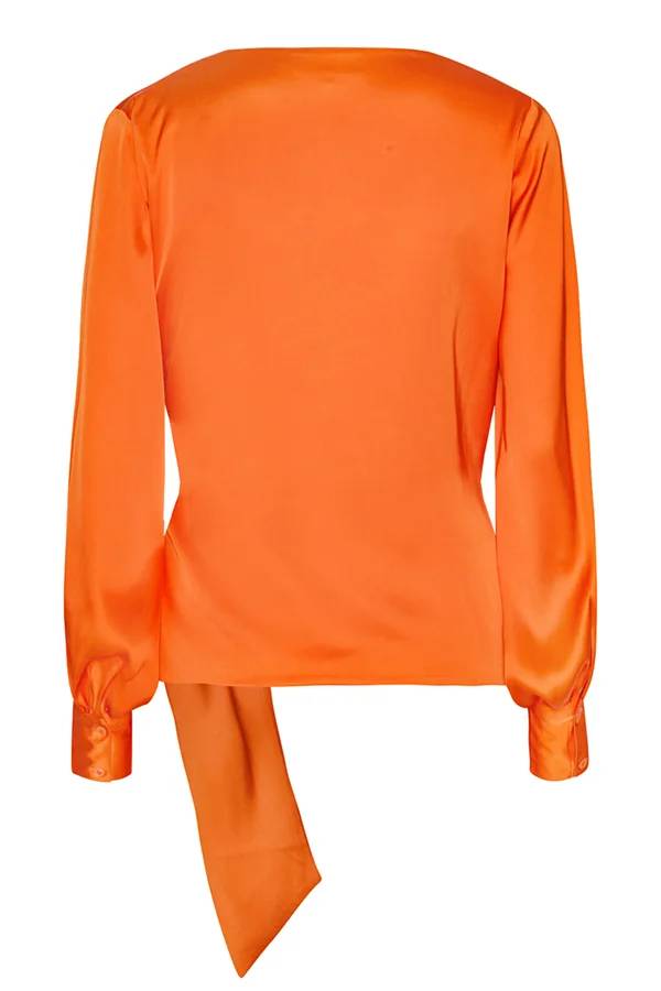 Camisa holgada de satén de color liso con cuello en V y mangas largas anudadas