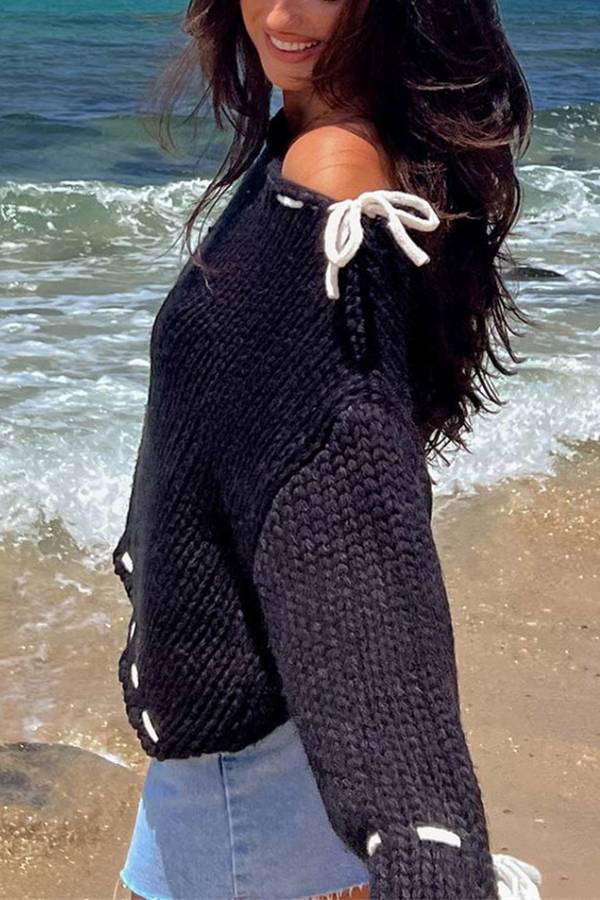 The Soft Horizon Pullover