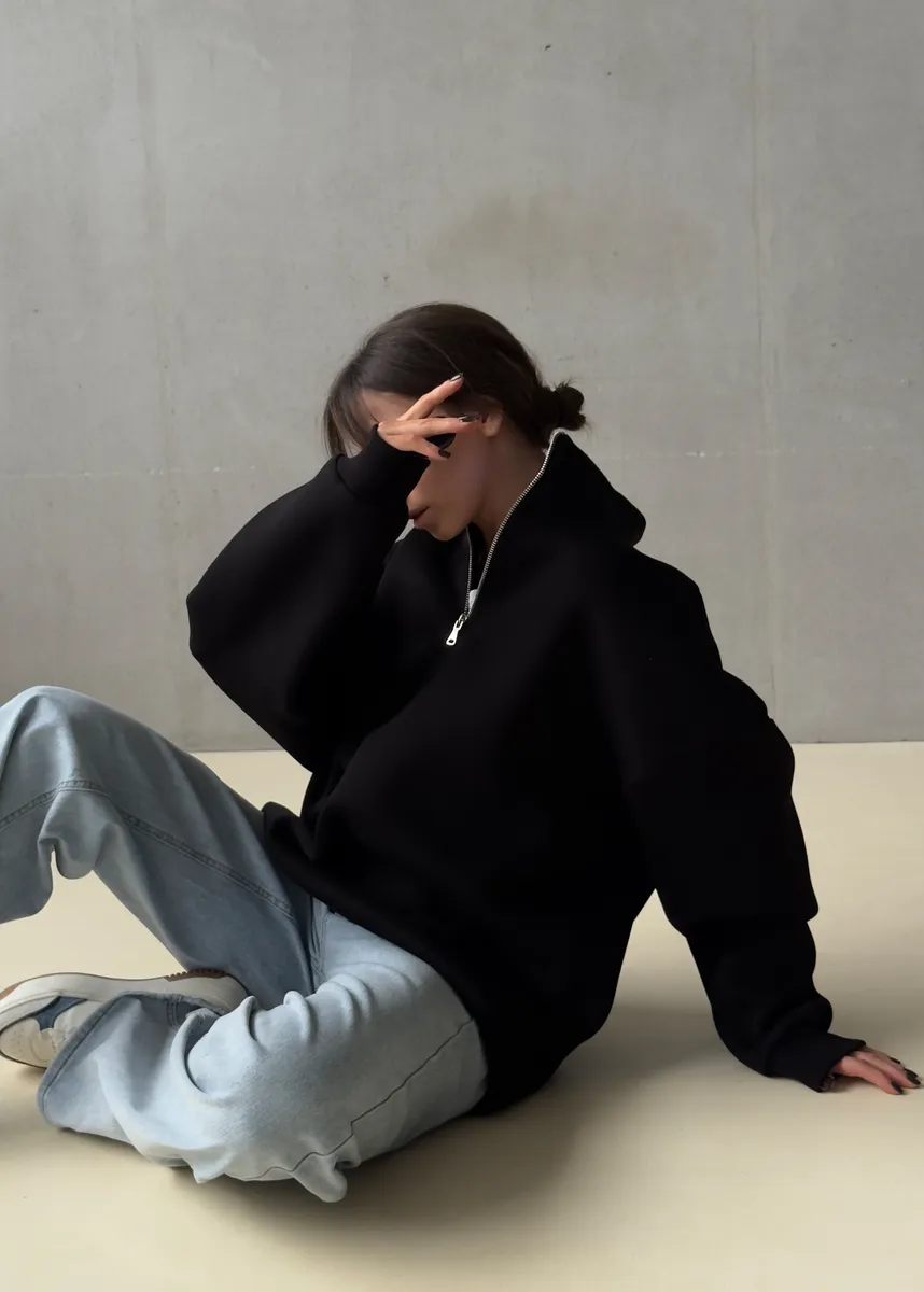 Crimson Chill - Oversized Half-Zip Sweatshirt with High Collar