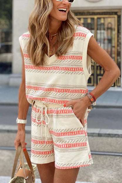 Conjunto de top dolman con estampado de rayas beige y pantalones cortos con cordón