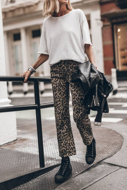 The Leo Cropped Straight Jeans