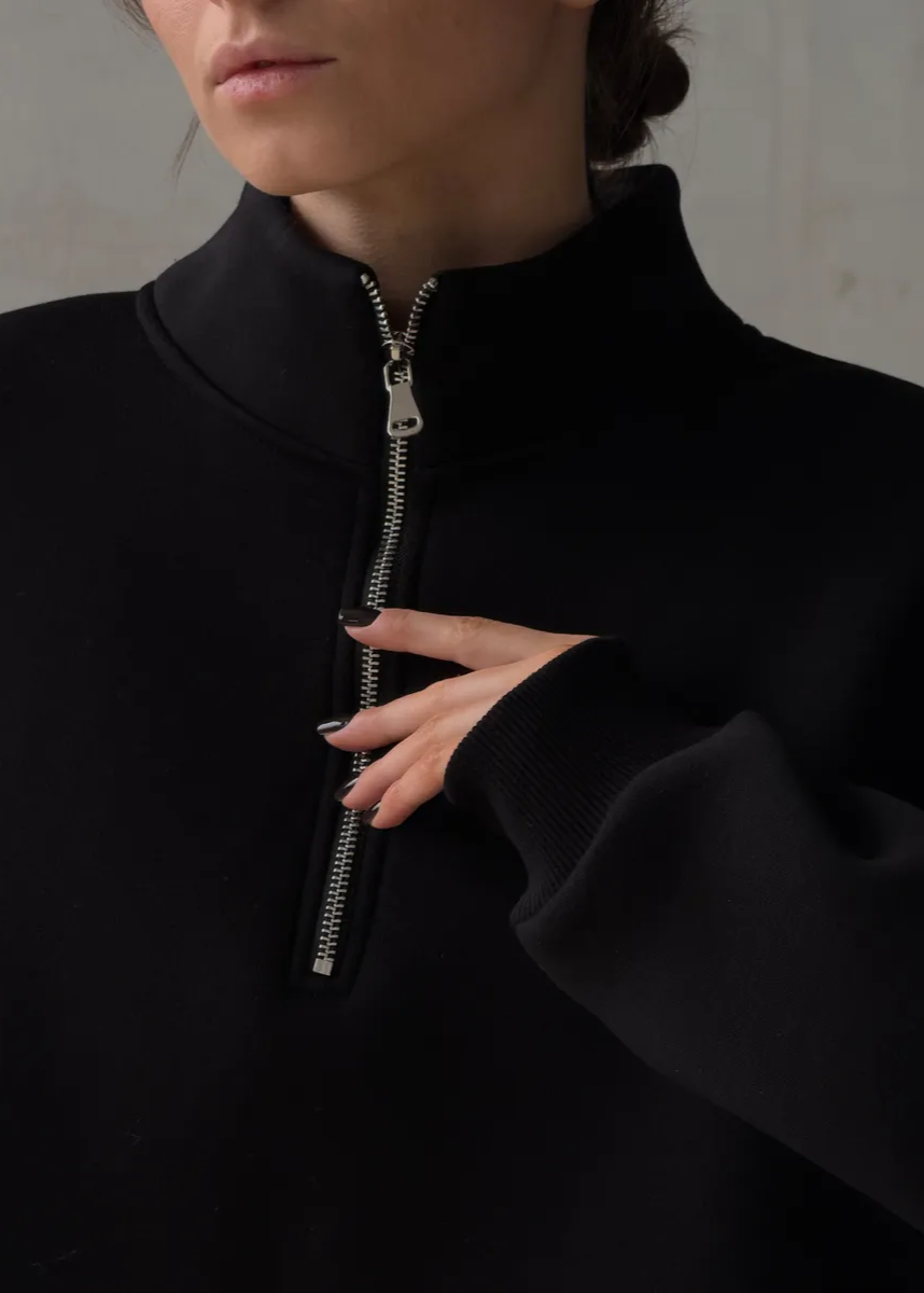 Crimson Chill - Oversized Half-Zip Sweatshirt with High Collar