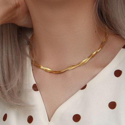 Aurelia Twisted Gold Necklace