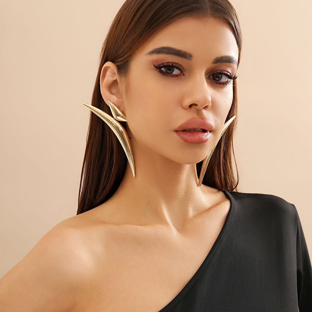 Nova Curve - Sculptural Statement Earrings