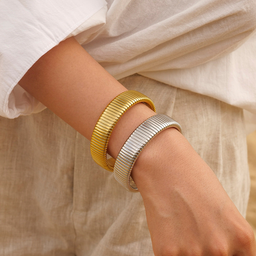 Meridian Gold Cuff