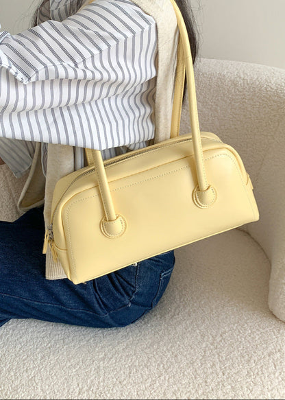 StructuRed Mini Shoulder Bag – Timeless Compact Handbag