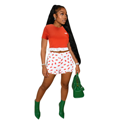 Conjunto de dos piezas formado por camiseta de manga corta y pantalón corto, con encaje y estampado de labios, para mujer